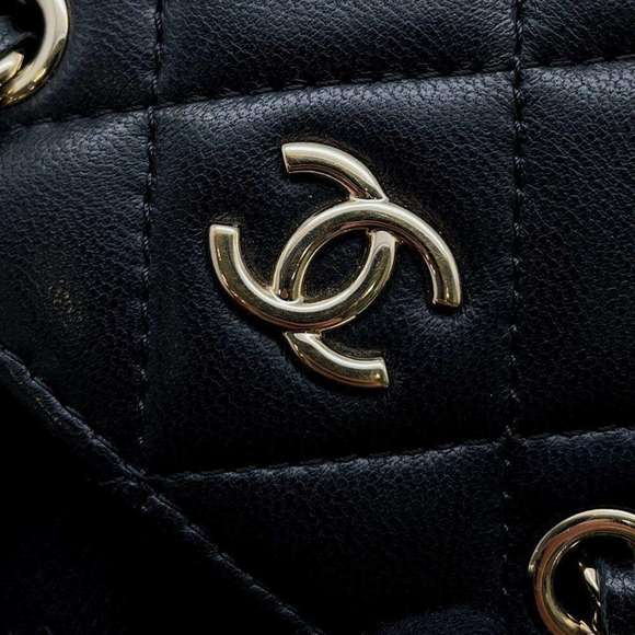 CHANEL Chain Shoulder Bag Matelasse Coco Mark Lambskin AP2547 Black ⭐ - Picture 7 of 13